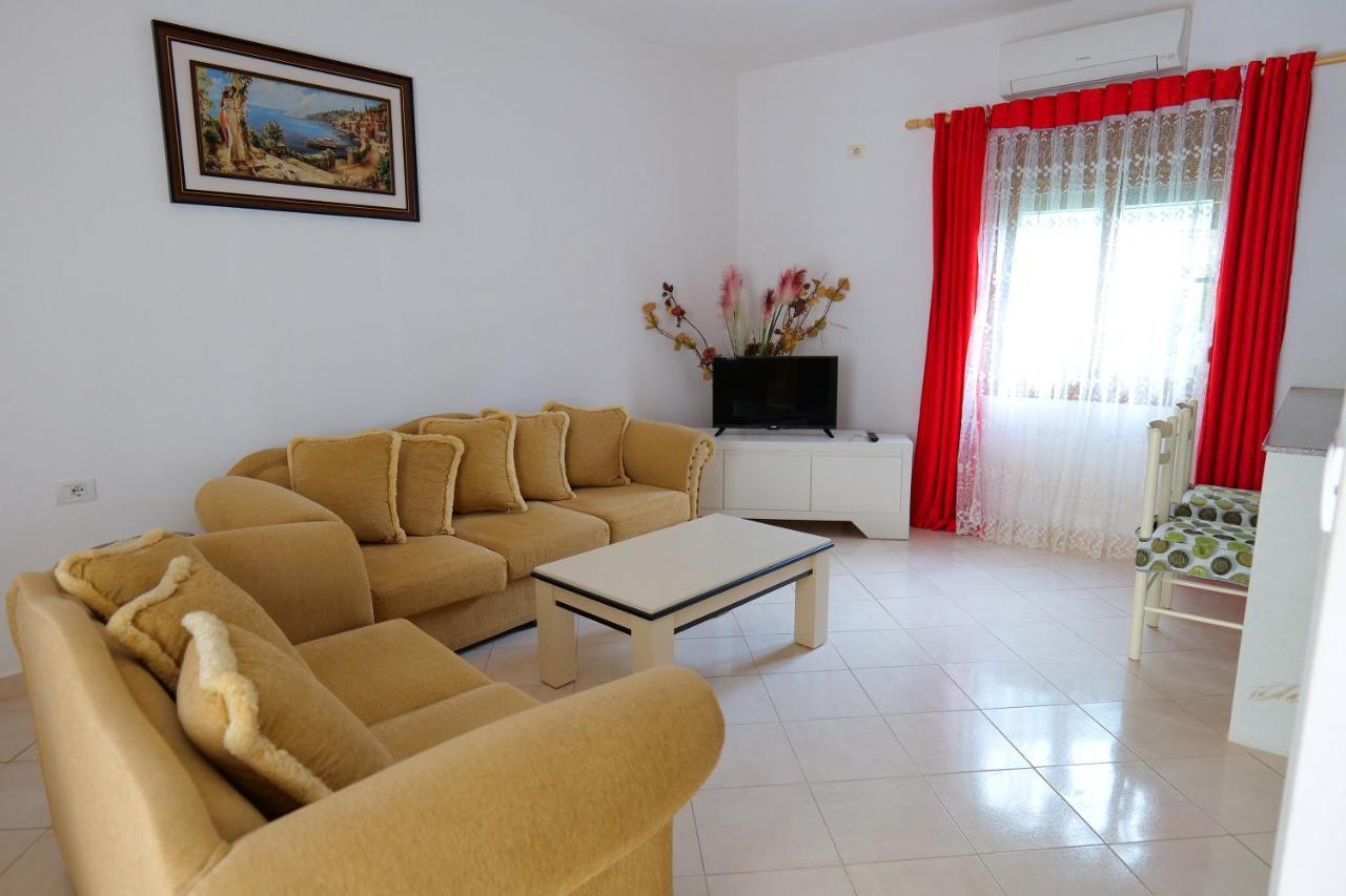 Vila Fredi Ksamil Exterior foto