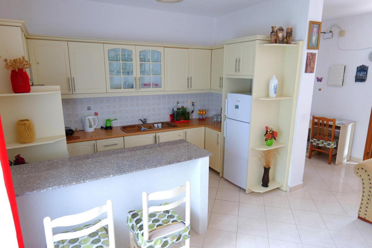 Vila Fredi Ksamil Exterior foto